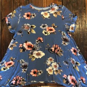 Blue floral trapeze top
